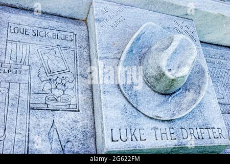 Alabama Montgomery Hank Williams Gravesite, tombstone graves détails chapeau Luke le Drifter chanteur de musique country, Banque D'Images