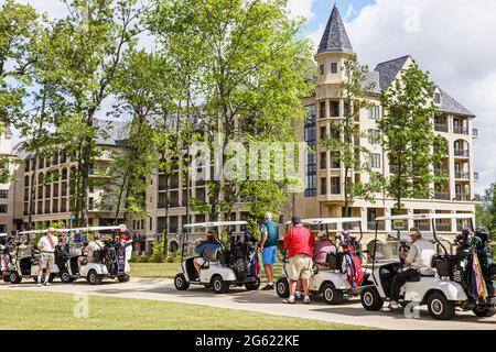 Alabama Hoover Renaissance Birmingham Ross Bridge Golf Resort & Spa, hôtel de voiturettes électriques pour golfeurs, Robert Trent Jones Golf Trail, Banque D'Images