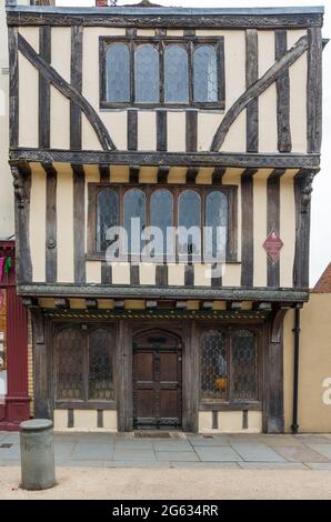 Bâtiment historique à pans de bois à Palace Street, Canterbury, Kent, Angleterre, Royaume-Uni Banque D'Images