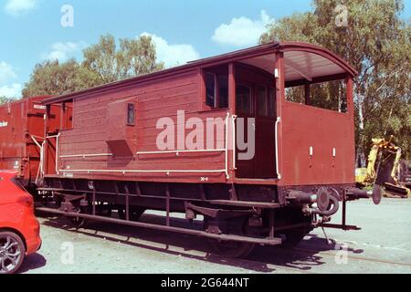 Leicester, Royaume-Uni - 29 mai 2021 : une camionnette à freins dans le chantier de Quorn et Woodhouse Station. Banque D'Images