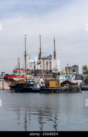 Svendborg, Danemark - 10 juin 2021 : vue sur le port et le port de plaisance de Svendborg Banque D'Images