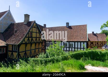Aarhus, Danemark - 8 juin 2021 : maisons historiques à colombages dans la vieille ville d'Aarhus Banque D'Images