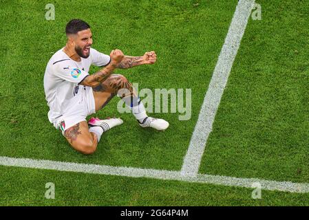 Munich, Allemagne. 02 juillet 2021. Lorenzo Insigne, scores ITA 10, buts de pousses, Tor, Treffer, 0-2, célèbre son but, heureux, rire, célébration, Dans le quart de finale match BELGIQUE - ITALIE aux Championnats d'Europe de football UEFA 2020 en saison 2020/2021 le 02 juillet 2021 à Munich, Allemagne. Credit: Peter Schatz/Alay Live News Banque D'Images