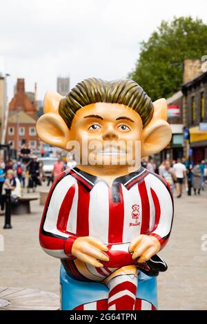 Lincoln Footie Imp par Mik Richardson et parrainé par le Lincoln City football Club et Lincoln BIG. Lincoln Imp Trail 2021. IMP décorées autour de Linco Banque D'Images