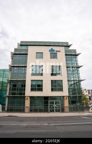 Dublin City, Dublin, Irlande 28 juin 2021, KBC Bank Head Office Irlande Banque D'Images