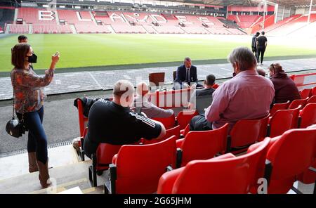 Sheffield, Angleterre, le 2 juillet 2021. Slavisa Jokanovic le nouveau directeur de Sheffield Utd pendant son après-midi de presse à Bramall Lane, Sheffield. Date de la photo : 2 juillet 2021. Le crédit photo doit être lu : Darren Staples / Sportimage Banque D'Images