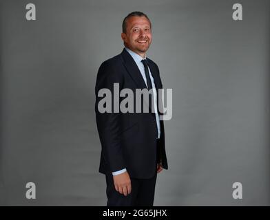 Sheffield, Angleterre, le 2 juillet 2021. Slavisa Jokanovic le nouveau directeur de Sheffield Utd pendant son après-midi de presse à Bramall Lane, Sheffield. Date de la photo : 2 juillet 2021. Le crédit photo devrait se lire comme suit : Simon Bellis/Sportimage Banque D'Images