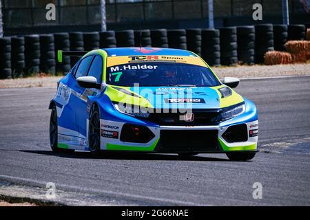 Circuito del Jarama, San Sebastian de los Reyes, Espagne. 03ème juillet 2021. Championnat de voitures de tourisme espagnol, TCR Espagne, et course de championnat de voitures de tourisme espagnol. Crédit: EnriquePSans/Alay Live News Banque D'Images