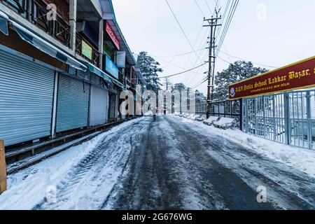 Dernières vues sur les chutes de neige à Shimla Banque D'Images