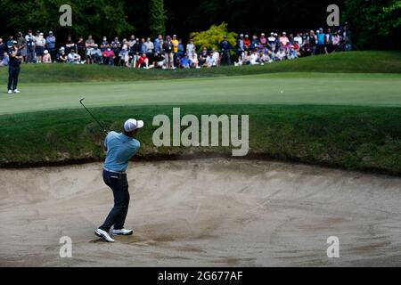 3 juillet 2021 ; Mount Juliet Golf Club, Kilkenny, Irlande ; Dubai Duty Free Irish Open Golf, 3e jour ; Grant Forrest of Scotland joue sur le bunker du 14ème trou Banque D'Images