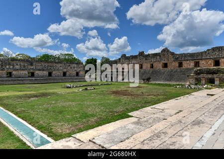 Quadrilatère des Nuns dans le Yucatan à Uxmal, Mexique. Banque D'Images