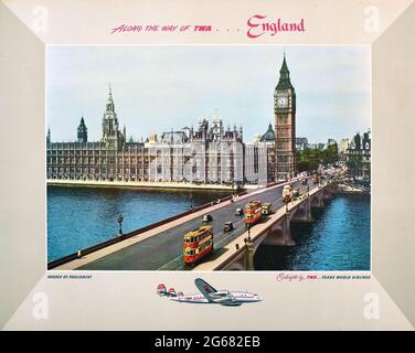 Sur le chemin de TWA... Angleterre, affiche de voyage d'époque, TWA – Trans World Airlines. Chambres du Parlement, Big Ben, Westminster Bridge, Londres. années 1950. Banque D'Images