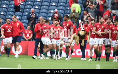 BT Murrayfield .Edinburgh.Scotland Royaume-Uni. 26e juin-21 1888 coupe du match entre les Lions britanniques et irlandais et le Japon photographié après le match L britannique et irlandais Banque D'Images