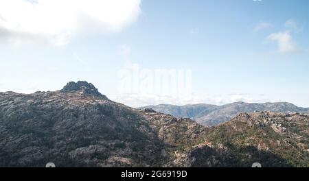 Paysage de montagne dans le parc national de Peneda Geres, Portugal Banque D'Images