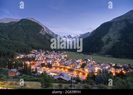 Cogne est une commune de Valle d'Aoste située au pied du massif du Parc National du Gran Paradiso. Italie Banque D'Images