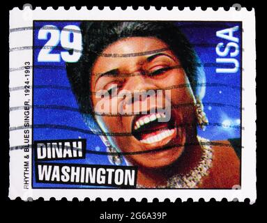MOSCOU, RUSSIE - 18 AVRIL 2020: Timbre-poste imprimé aux États-Unis montre Dinah Washington, American Music série, vers 1993 Banque D'Images