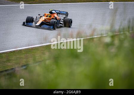 Spielberg, Autriche. 04e juillet 2021. Lando Norris, pilote britannique de l'écurie de F1 McLaren, participe à la course du Grand Prix de F1 autrichien au Red Bull Ring de Spielberg. Crédit : SOPA Images Limited/Alamy Live News Banque D'Images