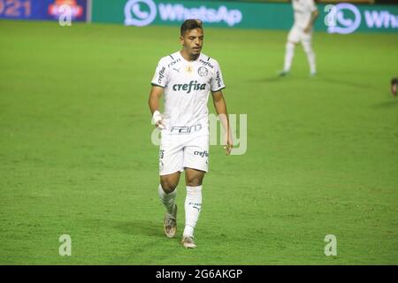 Recife, Brésil. 04e juillet 2021. Gabriel Menino, pendant le sport et Palmeiras, tenu ce dimanche (04), dans un match valable pour la 9e manche du Championnat brésilien 2021, match tenu au stade Ilha do Retiro, à Recife, Pernambuco, Brésil. Crédit: Tiago Caldas/FotoArena/Alay Live News Banque D'Images