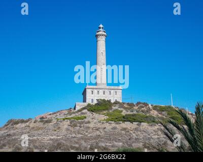 Faro Cabo de Palos - ancien phare de la Manga. Murcie, en Espagne. Europe. Photographie horizontale. Banque D'Images