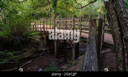 Le pont de Sticks de Pooh était des bâtons de Pooh d'origine situés dans le bois de cent Acre dans la forêt d'Ashdown près de Hartfield. Banque D'Images