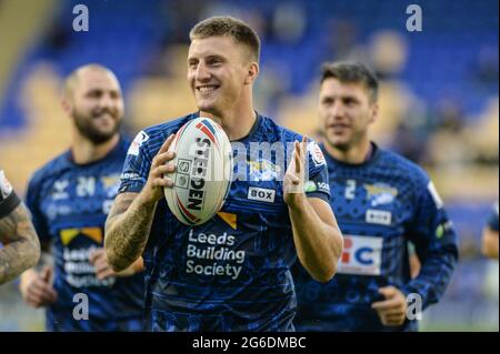 Warrington, Angleterre - 5 juillet 2021 - Alex Mellor (11) de Leeds Rhinos pendant l'échauffement avant la ligue de rugby Betfred Super League Warrington Wolves vs Leeds Rhinos au stade Halliwell Jones, Warrington, Royaume-Uni Dean Williams/Alay Live Banque D'Images