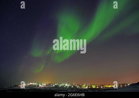 Aurores boréales au-dessus de Nuuk, capitale, Groenland, Danemark Banque D'Images