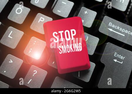 Affiche Stop Smoking. Mot écrit sur l'arrêt ou l'arrêt de l'usage de la dépendance au tabac Résumé rédaction D'UN contrat contraignant, création Banque D'Images