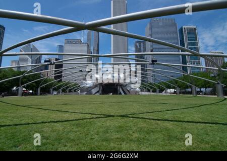 Pavillon Jay Pritzker au Millenium Park Chicago, États-Unis Banque D'Images