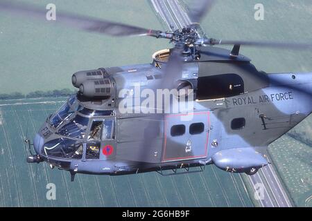 L'HÉLICOPTÈRE PUMA CÉLÈBRE 50 ANS DE SERVICE AU SEIN DE LA ROYAL AIR FORCE. Banque D'Images