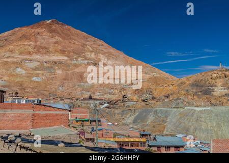 Cerro Rico (montagne riche) à Potosi, Bolivie Banque D'Images