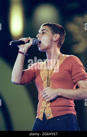 Vérone Italie 09/09/2000 : Sinead O'Connor en concert au Festivalbar Banque D'Images