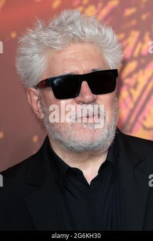 Cannes, France. 06 juillet 2021 Pedro Almodovar participe à la cérémonie d'ouverture au dîner de gala du 74e Festival annuel du film de Cannes le 06 juillet 2021 à Cannes, France. Photo de David Niviere/ABACAPRESS.COM Banque D'Images