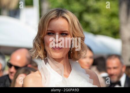 Cannes, FRA. 07e juillet 2021. EVA Herzigova participe à la projection « tout s'est bien passé » lors du 74e Festival annuel de Cannes le 07 juillet 2021 à Cannes, France. (Photo par: Franck Bonham/imageSPACE/Sipa USA) crédit: SIPA USA/Alay Live News Banque D'Images