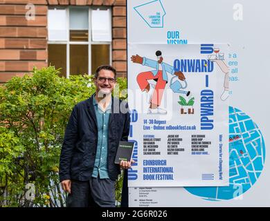 Nick Barley Edinburgh International Book Festival Directeur au lancement du programme, juillet 2021, Edinburgh College of Art Scotland, Royaume-Uni Banque D'Images