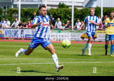 Nyborg, Danemark. 07e juillet 2021. Bashkim Kadrii (12) d'OB observé lors d'un match test entre Odense Boldklub et Broendby IF à Nyborg Idraetspark à Nyborg. (Crédit photo : Gonzales photo/Alamy Live News Banque D'Images