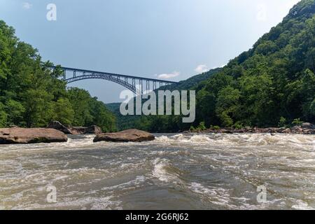 New River gorge Bridge, troisième plus haut des États-Unis, au-dessus de la New River en Virginie occidentale, États-Unis Banque D'Images