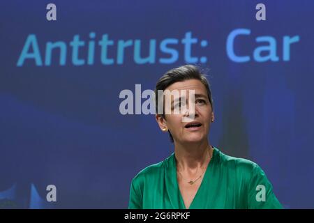 Bruxelles, Belgique. 08 juillet 2021. Le vice-président de la Commission européenne, Margrethe Vestager, s'adresse à une conférence de presse sur une affaire antitrust au siège de l'UE, à Bruxelles, en Belgique, le 8 juillet 2021. Crédit: ALEXANDROS MICHAILIDIS/Alamy Live News Banque D'Images