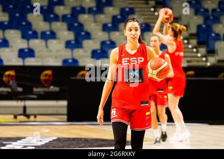 Malaga, Espagne. 08 juillet 2021. Laura Quevedo vu en action pendant la formation de l'équipe nationale espagnole de basket-ball féminin à Malaga avant les Jeux Olympiques Tokyo 2020. Crédit : SOPA Images Limited/Alamy Live News Banque D'Images