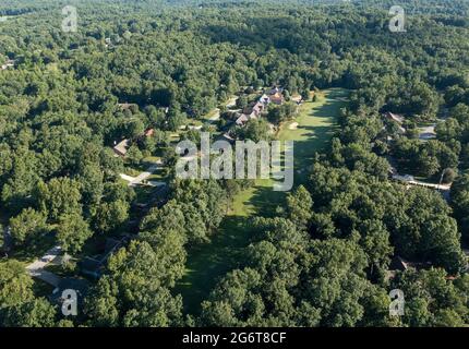 Vue aérienne d'un terrain de golf résidentiel à Fairfield Glade, Tennessee Banque D'Images