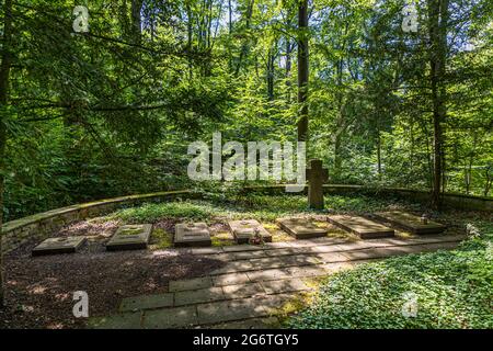 Cimetière de la Maison de Saxe-Coburg et Gotha avec sept tombes près de Coburg, Allemagne Banque D'Images