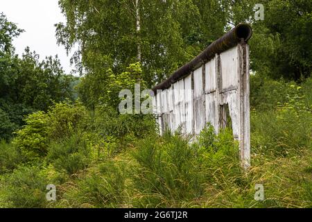 Le village est-allemand de Görsdorf était si proche de la frontière à l'époque de la division allemande qu'il était complètement entouré d'un mur supplémentaire. Schalkau, Allemagne Banque D'Images