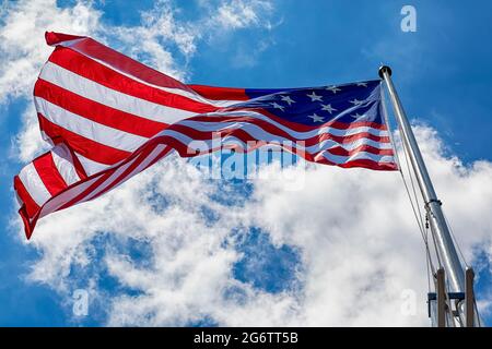 Le drapeau à 15 étoiles/rayures des États-Unis survole fort McHenry. C'est la bannière « Star-Spanled » de l'hymne national des États-Unis. Banque D'Images