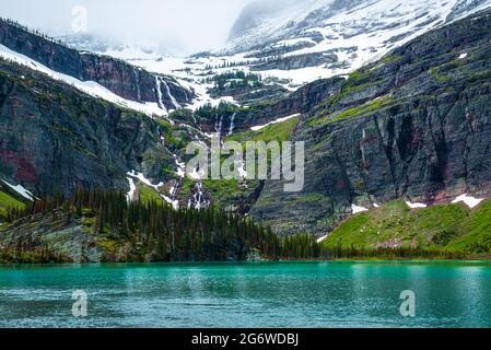 Le lac Grinnell dans le parc national des Glaciers Banque D'Images