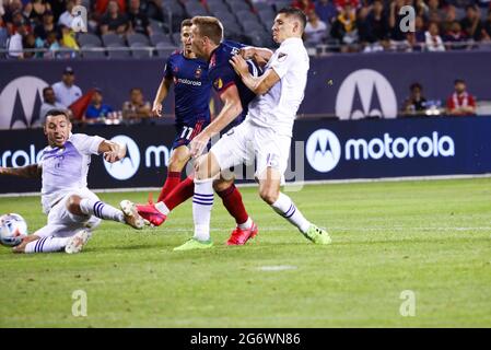 Chicago Fire Forward Robert Beric (27) lance le ballon lors d'un match MLS contre le SC de la ville d'Orlando à Soldier Field, le mercredi 7 juillet 2021, à Chi Banque D'Images