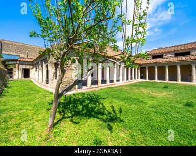 Viridarium (jardin ornemental) - Oplontis connu sous le nom de Villa Poppea à Torre Annunziata - Naples, Italie Banque D'Images