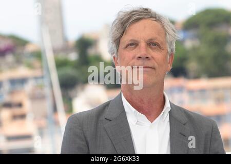 Todd Haynes pose au photocall du 'Velvet Underground' lors du 74e Festival annuel de Cannes au Palais des Festivals de Cannes, France, le 08 juillet 2021. Banque D'Images