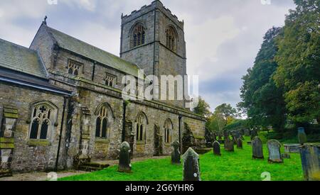 Église Saint-Wilfrid, Burnsall, Yorkshire Dales, Angleterre, Royaume-Uni Banque D'Images