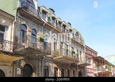 Groupe de bâtiments magnifiques dans le centre-ville de Batumi, région d'Adjara, Géorgie Banque D'Images