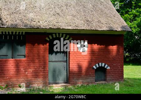 Lyngby, Danemark - juillet 2021 : maison de l'ancien Skipper de Sønderho, Fanø, exposée au Vieux Danemark, Musée en plein air (Frilandsmuseet) Banque D'Images