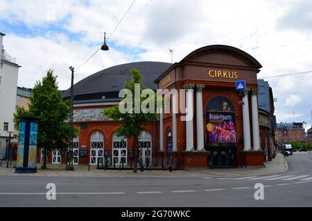 Copenhague, Danemark - juillet 2021 : extérieur du Circus Building (Cirkusbygningen) par temps nuageux Banque D'Images